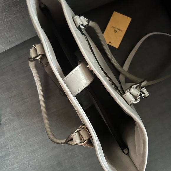 NWT PATRICIA NASH ADELINE TOTE HANDBAG TOOLED LEATHER - Picture 9 of 16